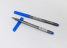 Popisova fine liner 7021 mod krlovsk